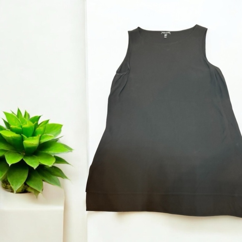 Eileen Fisher medium black silk sleeveless‎ top